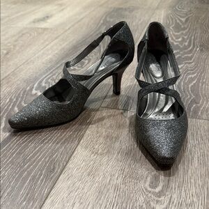 Life Stride Glittery Black Heels